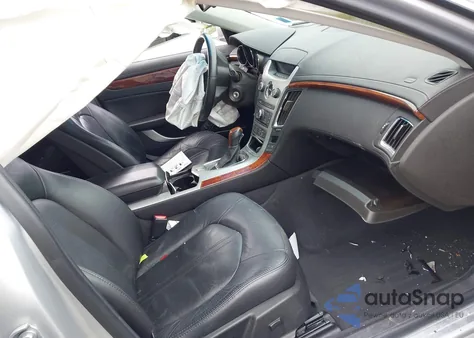 2011 Cadillac Cts Luxury Collection z USA, uszkodzony, nr VIN 1G6DG5EY1B0161536